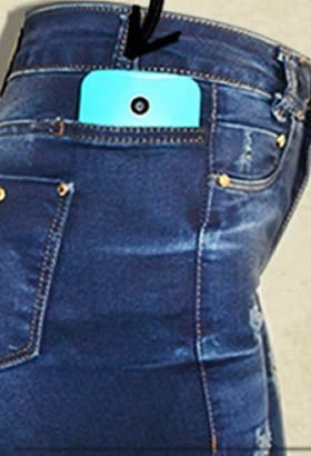 Consciência Jeans lança calça com bolso para celular