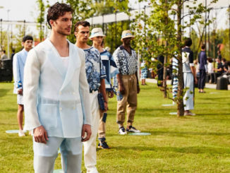 Foto Vários tons de azul no verão da D&G