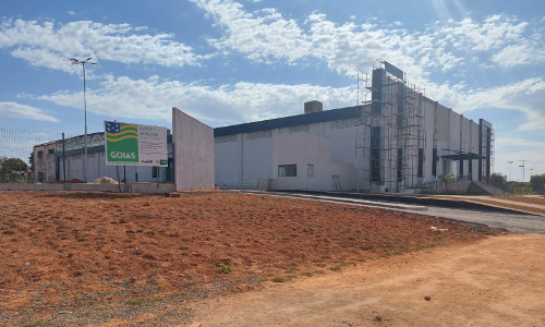 Polo goiano de Jaraguá constroi um centro comercial