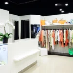 INDICADORES DE MODA 2026: agosto mostra produção em baixa